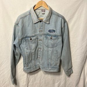 Ron Jon Surf Shop men’s denim jacket, size (L) 100% cotton.